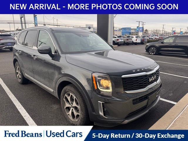 Used 2022 Kia Telluride EX video 1