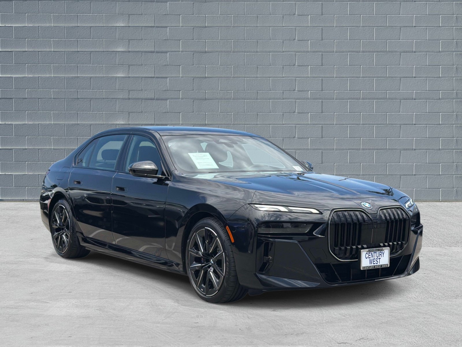 Used 2026 BMW 750e xDrive