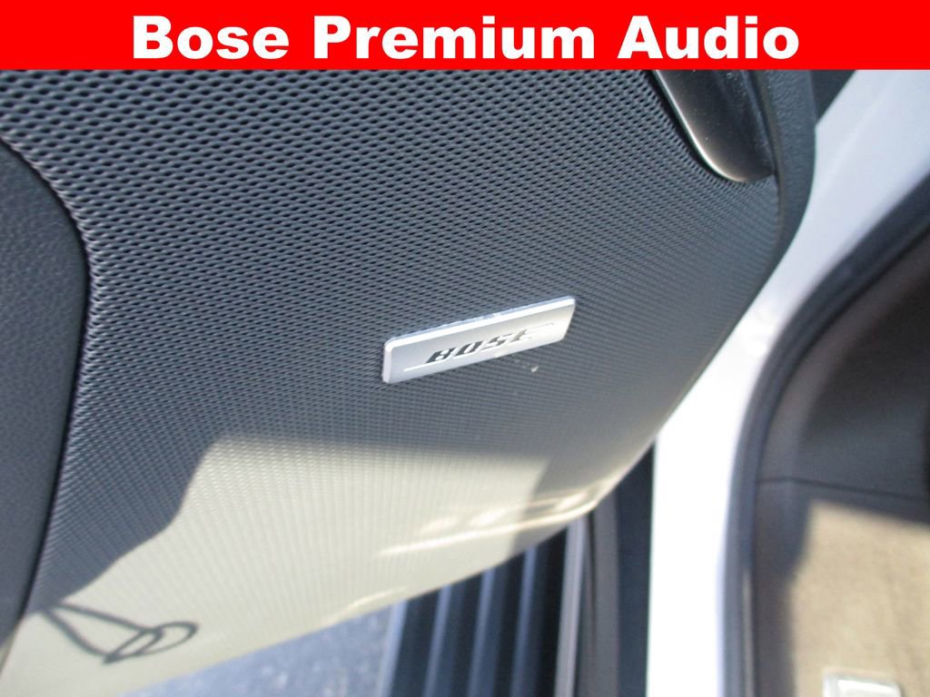 Used 2021 GMC Yukon Denali w/ Denali Premium Package image 22