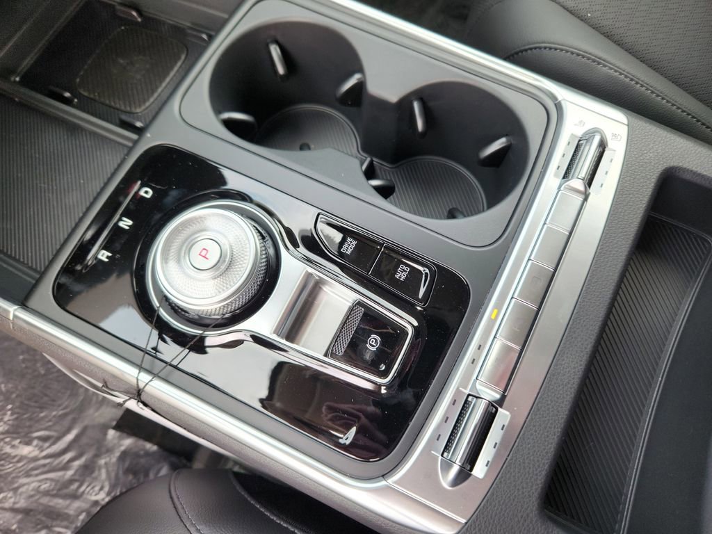 New 2025 Kia Carnival SX Prestige image 20