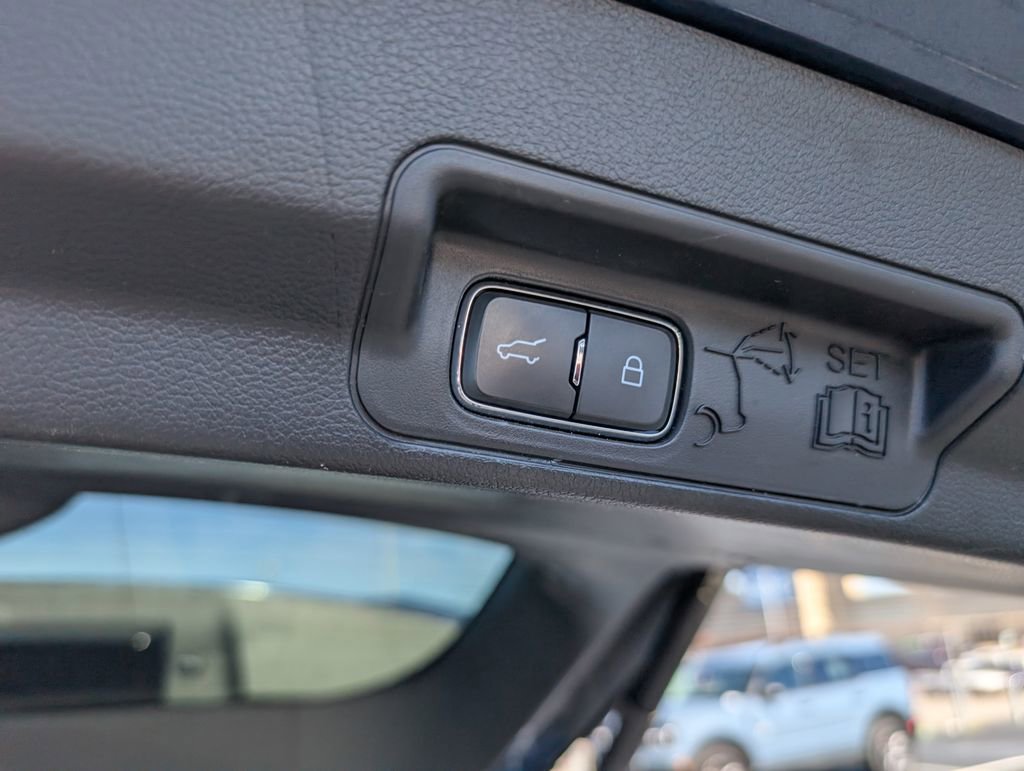 Used 2020 Ford Explorer ST w/ ST High-Performance Pack image 16