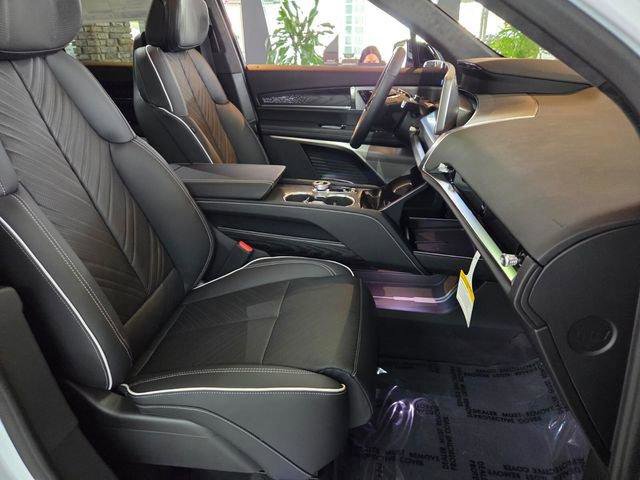 New 2026 Cadillac Vistiq Platinum image 17