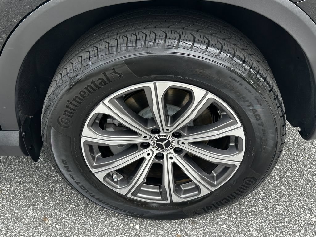 Certified 2026 Mercedes-Benz GLC 300 image 23