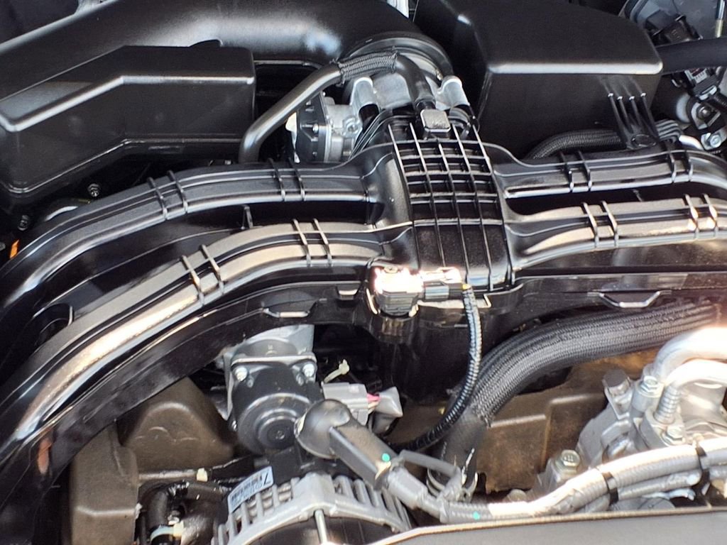 Certified 2025 Subaru Crosstrek 2.5i Sport w/ Crosstrek Mirror Package image 18