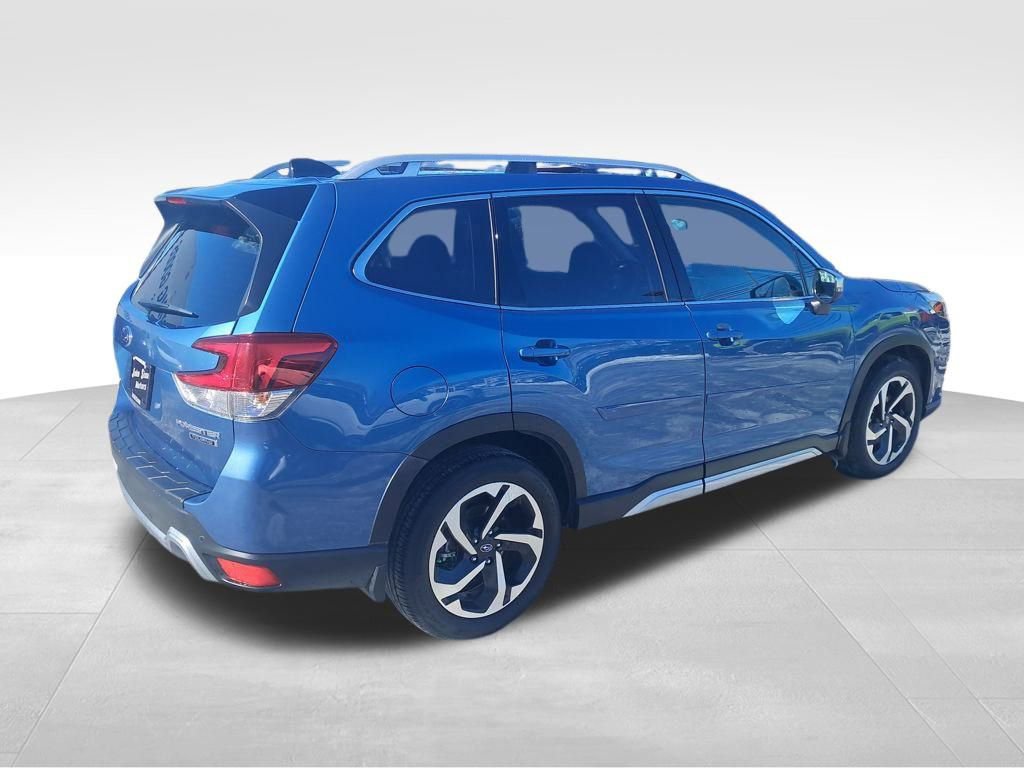 Used 2024 Subaru Forester Touring image 11