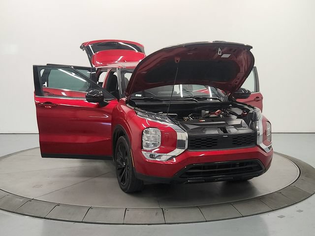 Used 2023 Mitsubishi Outlander Ralliart AWD/4WD image 11