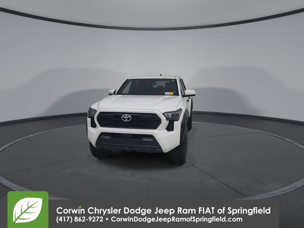 Used 2024 Toyota Tacoma TRD Off-Road image 7