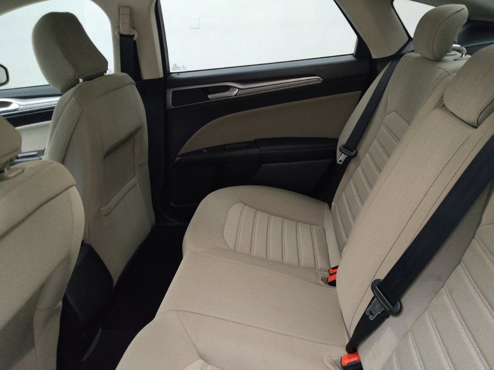 Used 2020 Ford Fusion S FWD image 18