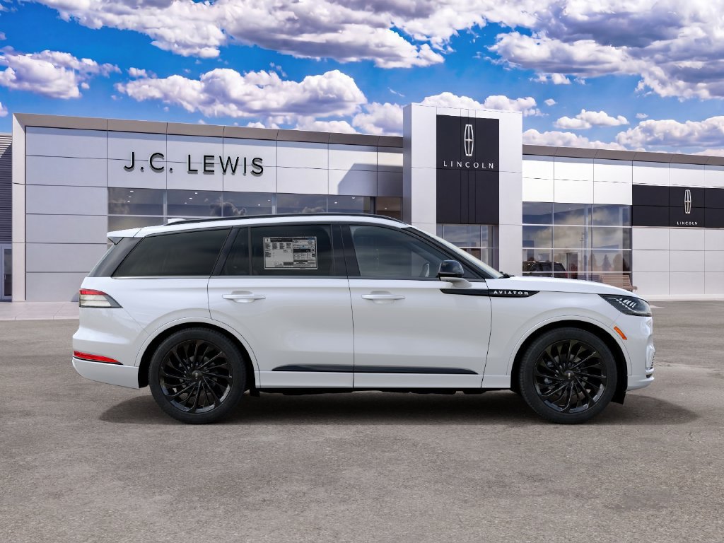 New 2027 Lincoln Aviator Reserve w/ Luxury Package RWD image 8