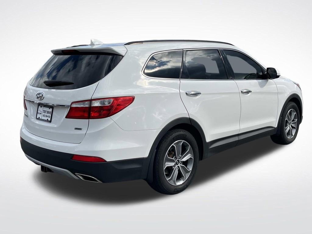 Used 2016 Hyundai Santa Fe SE image 3