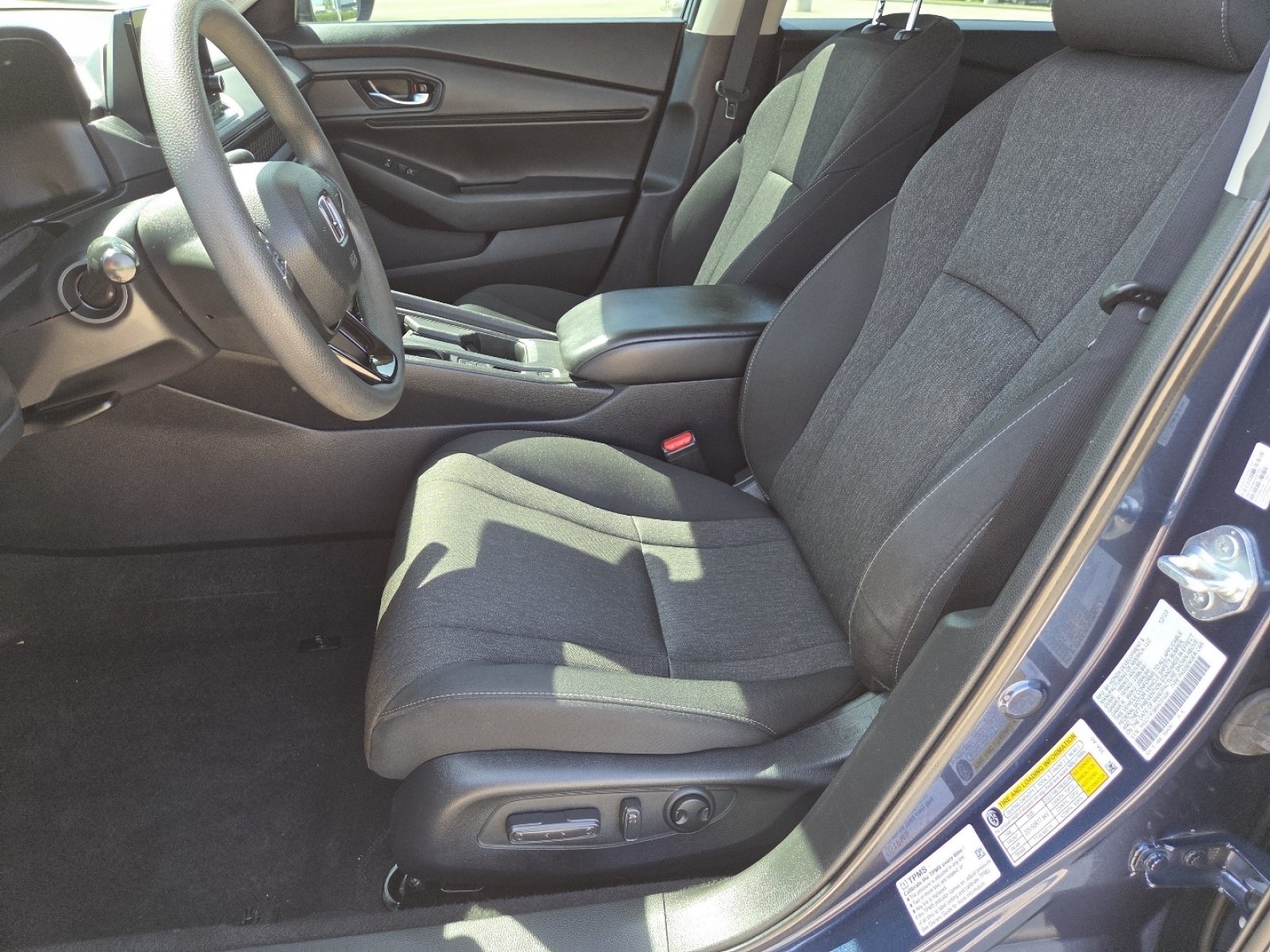 Used 2024 Honda Accord EX image 24