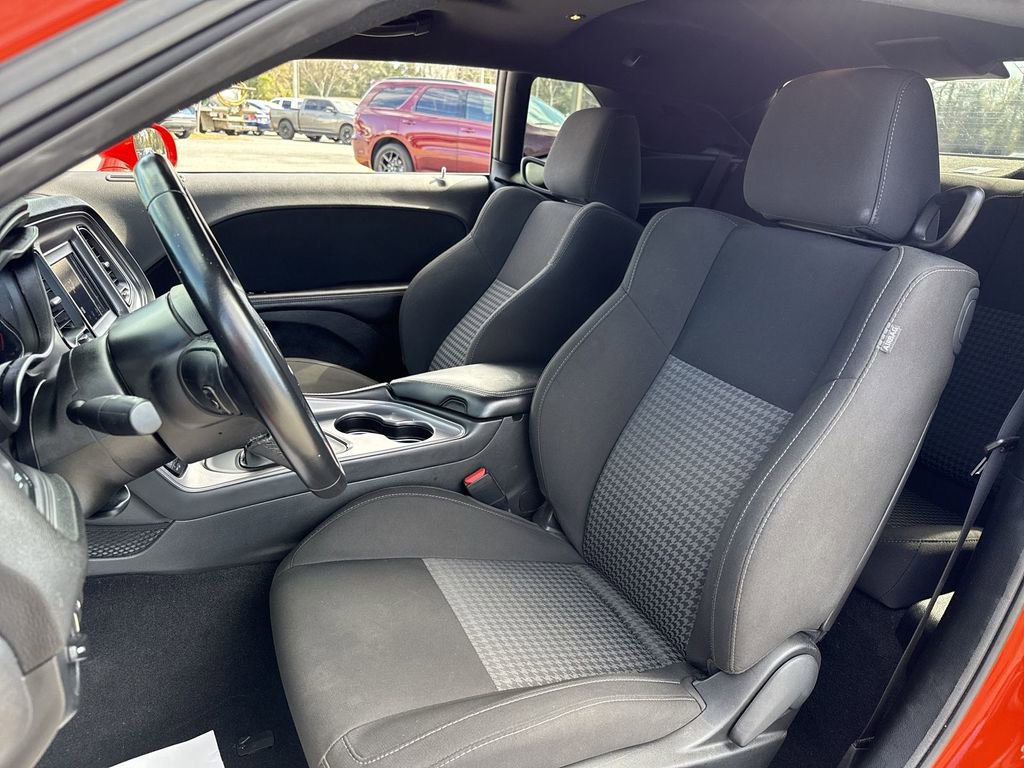 Used 2023 Dodge Challenger GT w/ Blacktop Package image 9