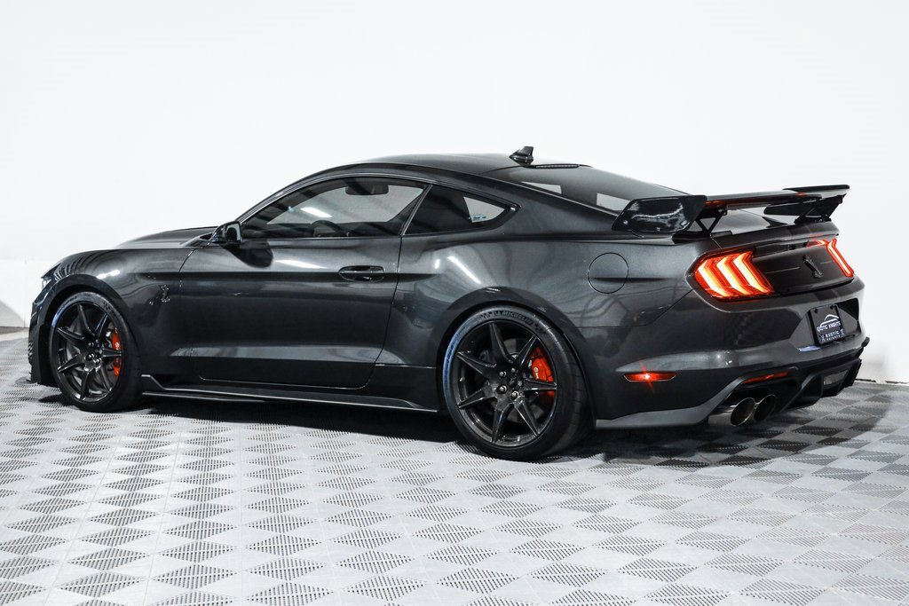 Used 2020 Ford Mustang Shelby GT500 w/ Carbon Fiber Track Pack image 20