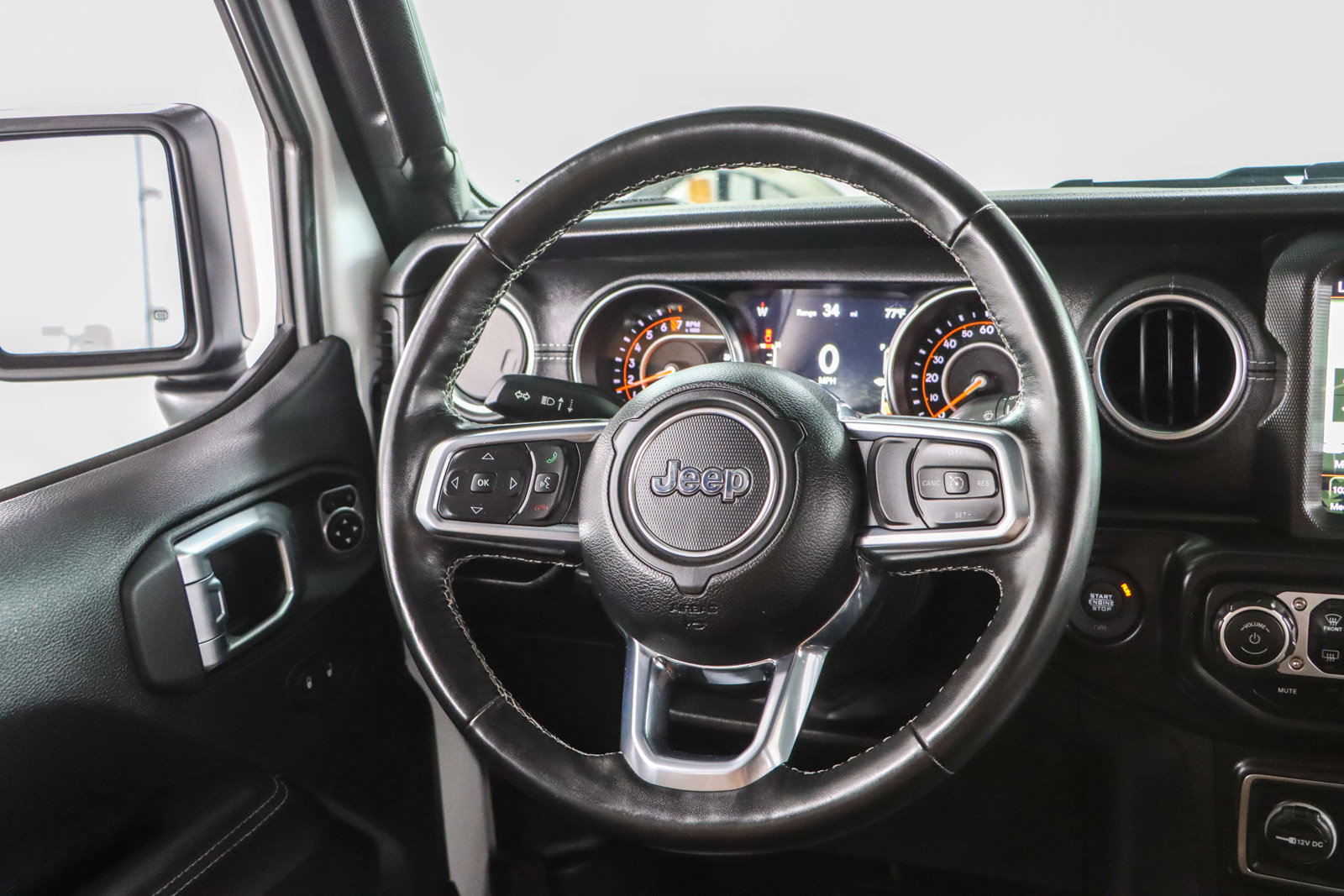 Used 2022 Jeep Gladiator Overland w/ Popular Equipment Package image 13