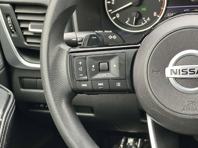Used 2021 Nissan Rogue S AWD/4WD image 23