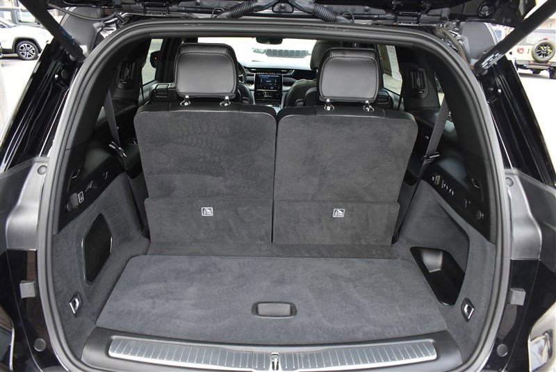 Used 2023 Jeep Grand Cherokee L Overland AWD/4WD image 28