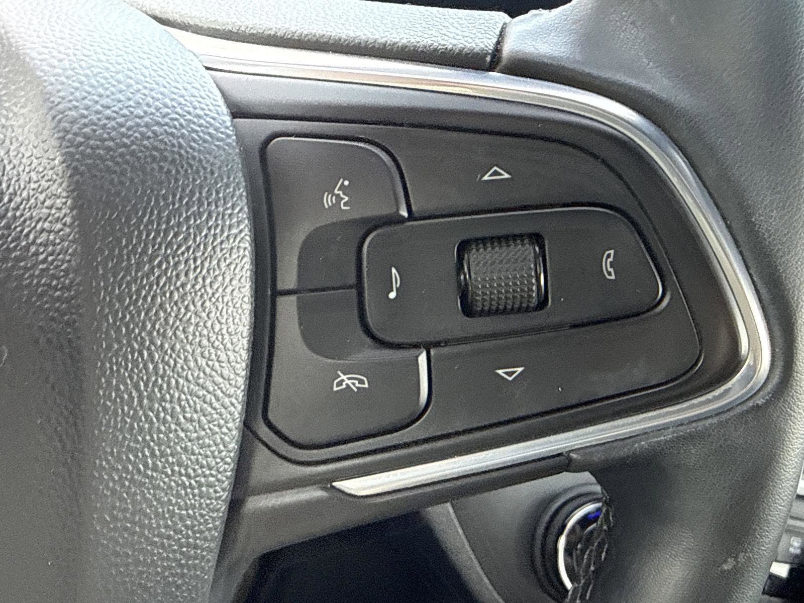 Used 2024 Buick Envista Preferred w/ Convenience I Package image 20