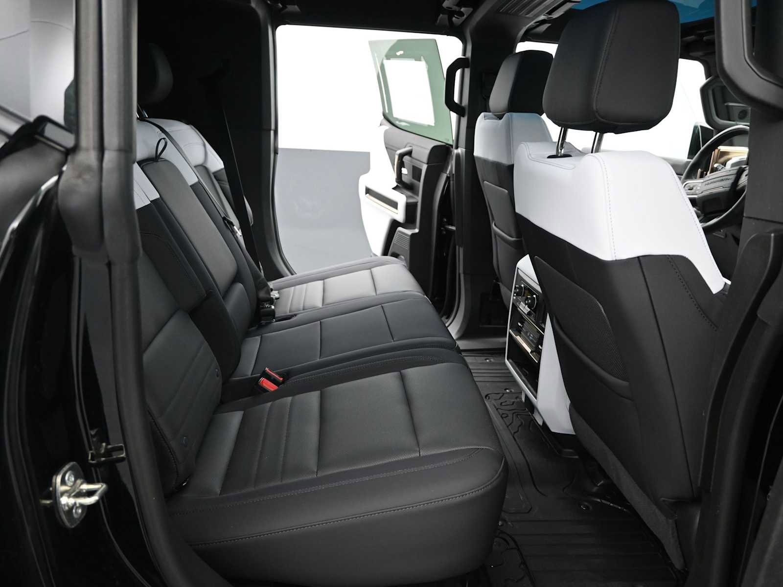 New 2025 GMC Hummer EV 3X image 25