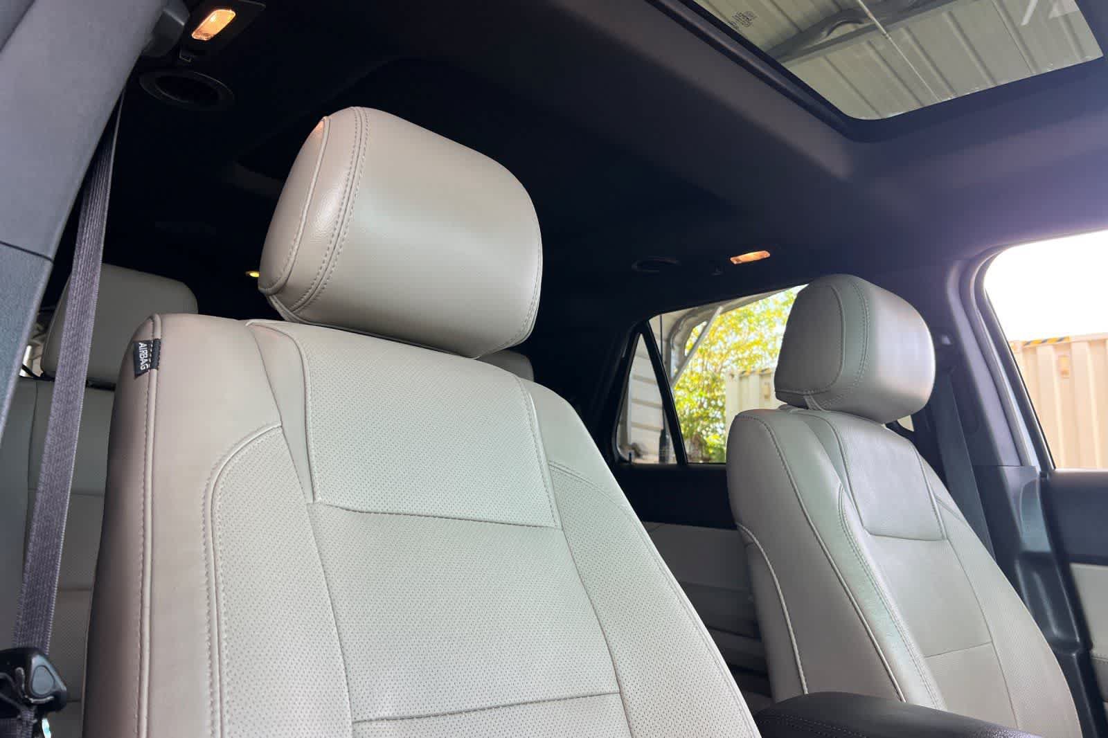 Used 2014 Ford Explorer Limited w/ Equipment Group 301A FWD image 20