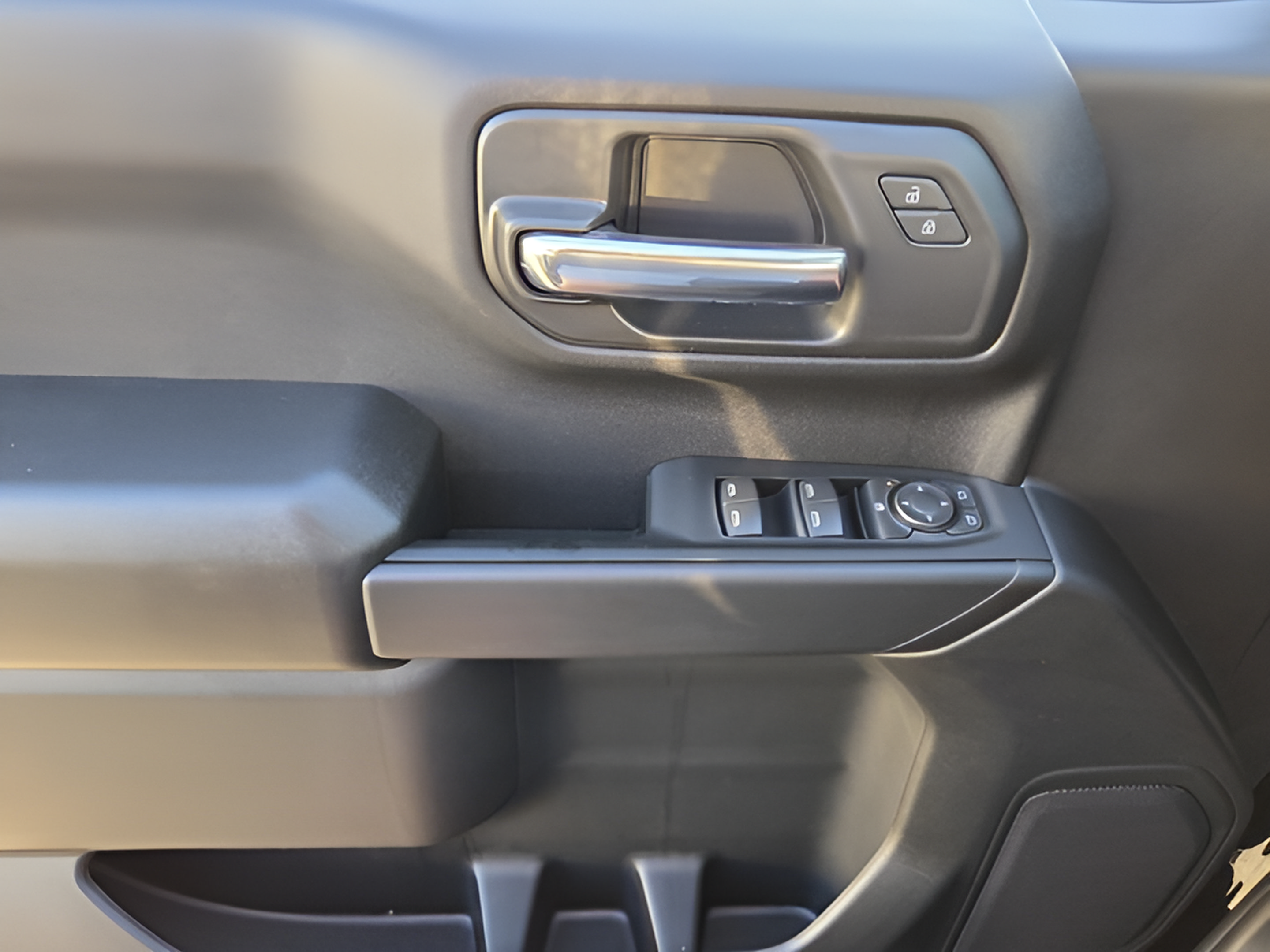 New 2026 Chevrolet Silverado 1500 Custom AWD/4WD image 27