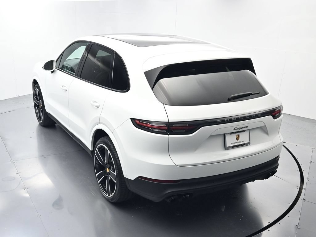 Certified 2023 Porsche Cayenne Platinum Edition AWD/4WD image 37