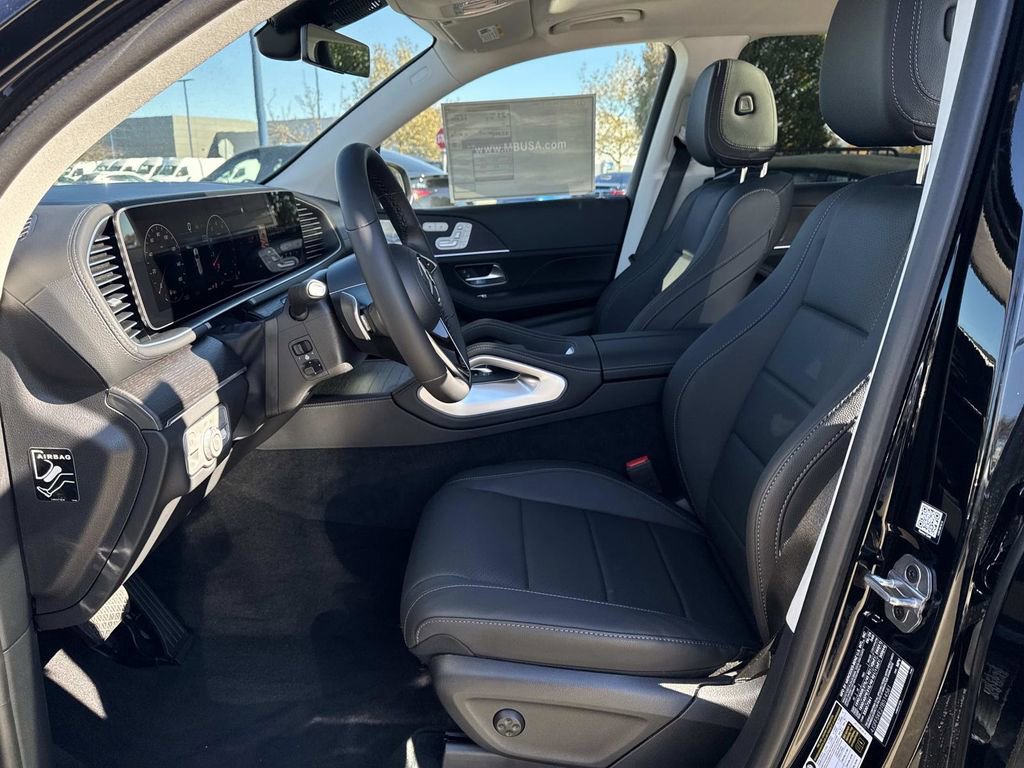 New 2026 Mercedes-Benz GLS 450 4MATIC image 18