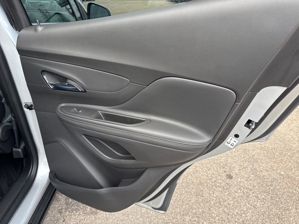 Certified 2022 Buick Encore Preferred w/ Safety Package image 36