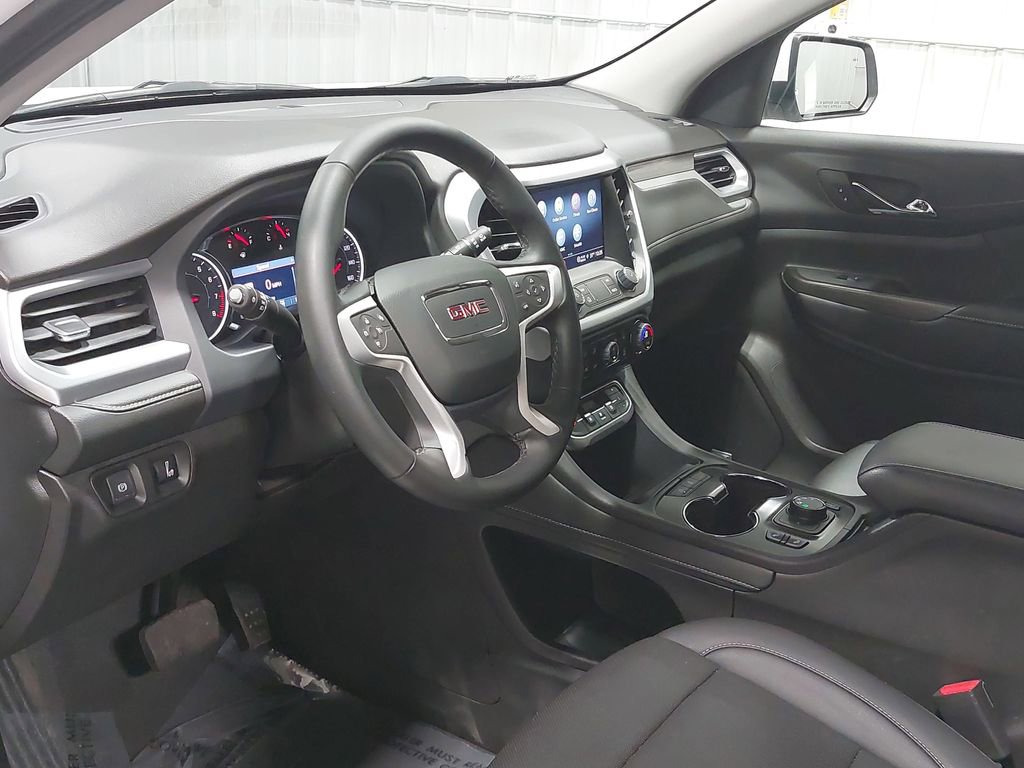 Used 2023 GMC Acadia SLT w/ Trailering Package image 18