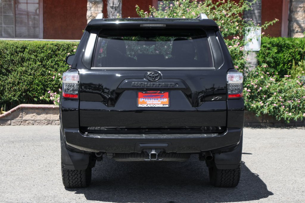 Used 2018 Toyota 4Runner SR5 Premium image 7