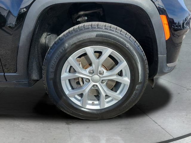 Used 2023 Jeep Grand Cherokee L Limited image 29