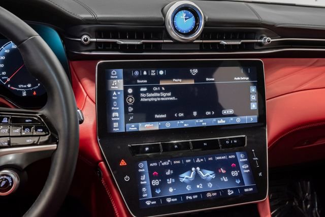 Used 2023 Maserati Grecale Modena image 14