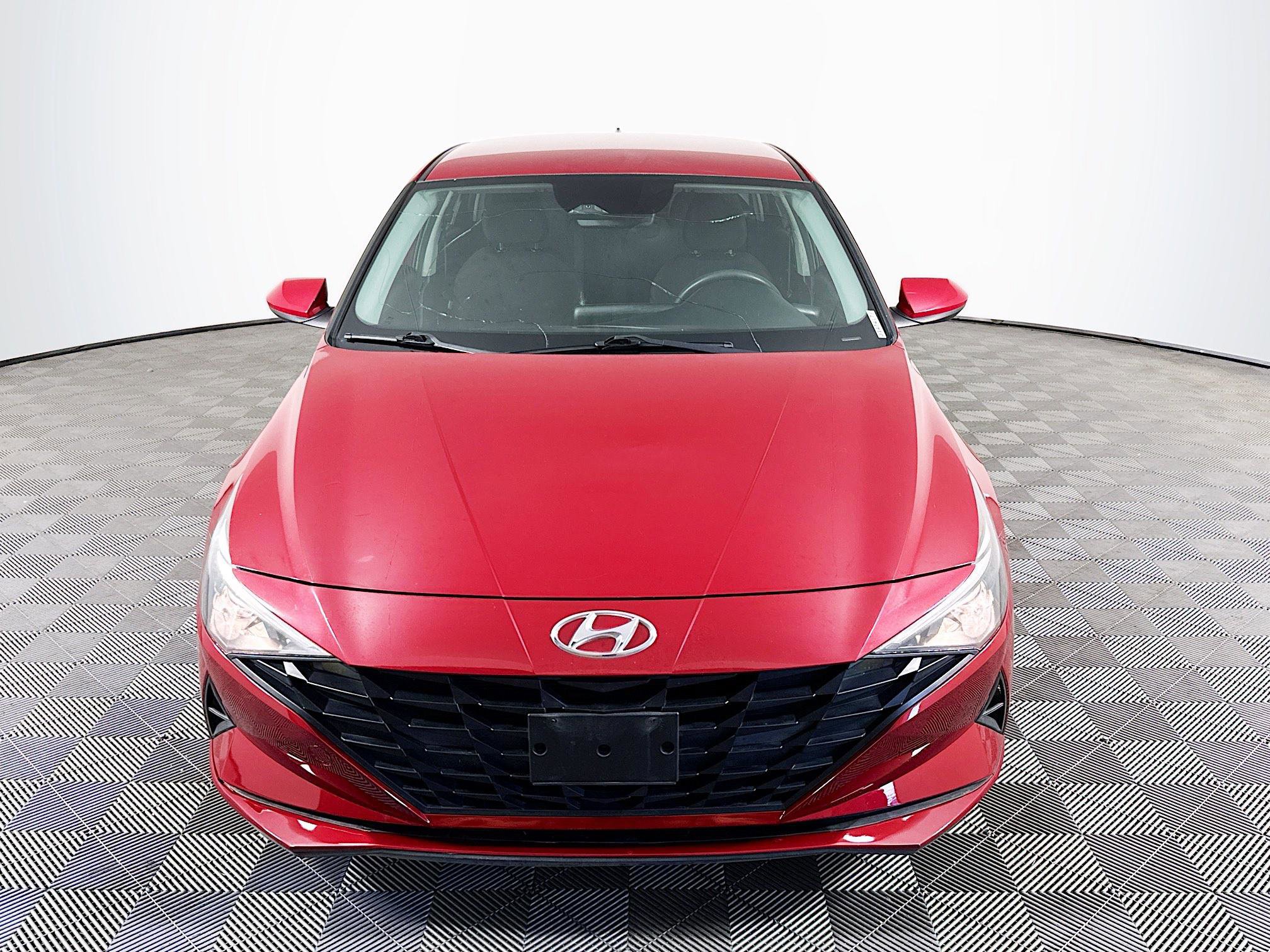 Used 2021 Hyundai Elantra SEL FWD video 2
