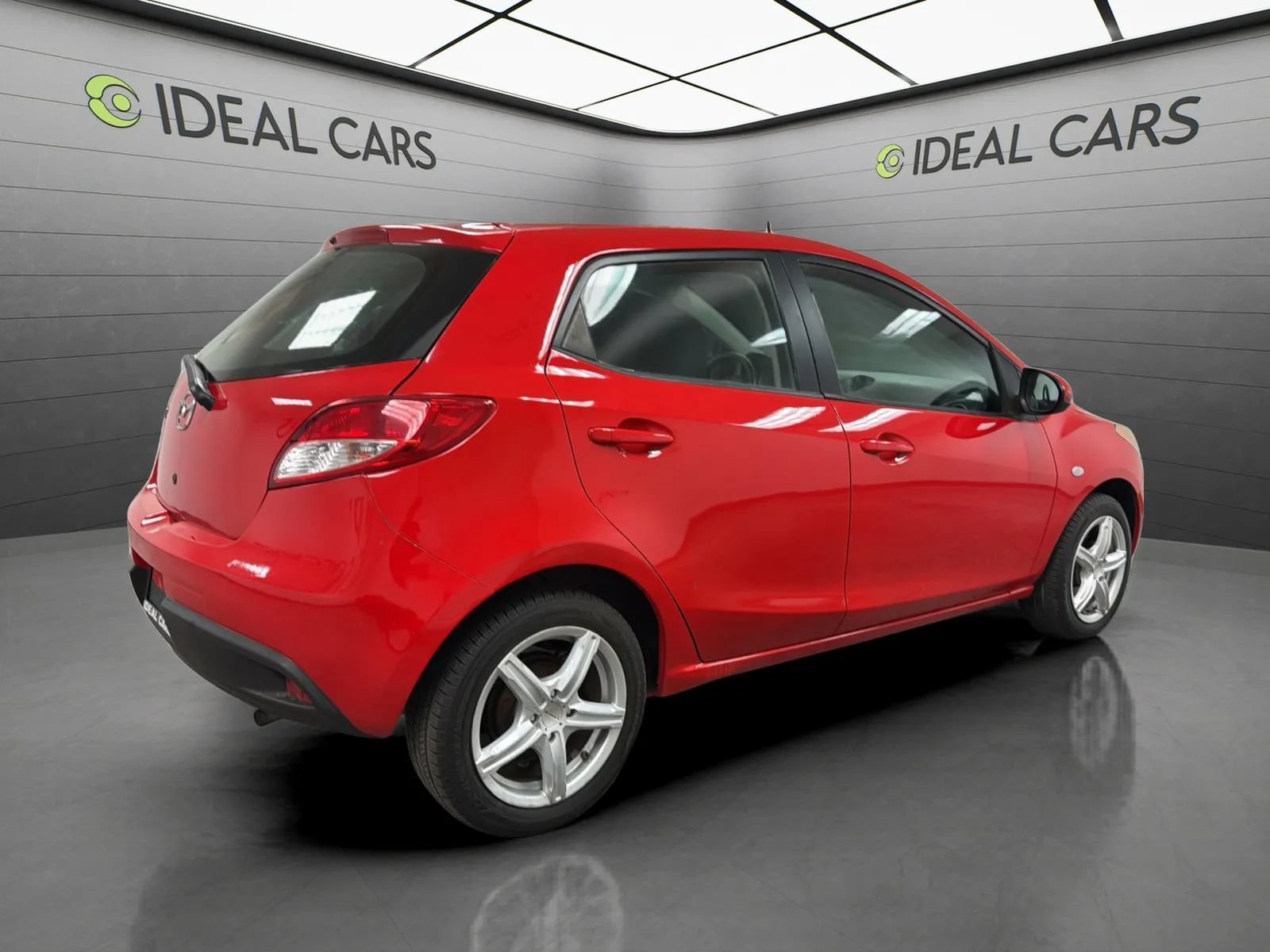 Used 2012 MAZDA MAZDA2 Sport FWD image 5