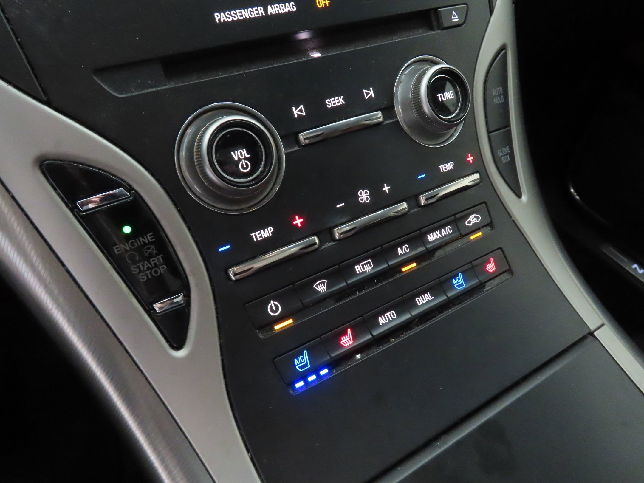 Used 2016 Lincoln MKX Reserve w/ Driver Assistance Package FWD image 20