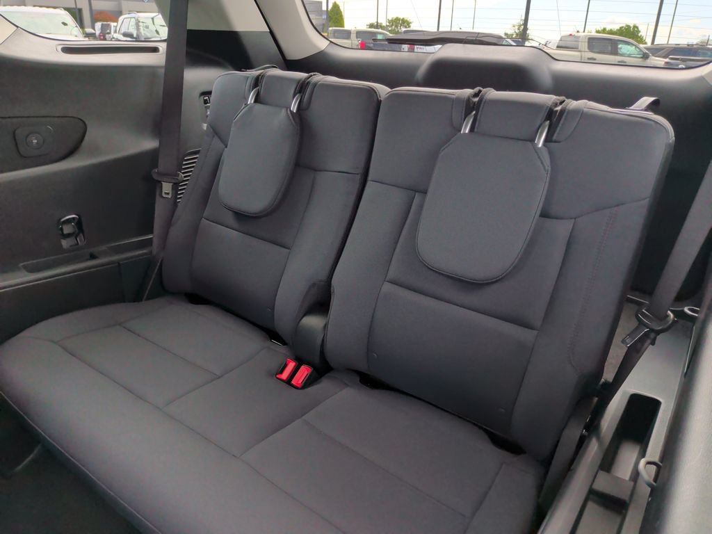 New 2026 Ford Explorer Active AWD/4WD image 13
