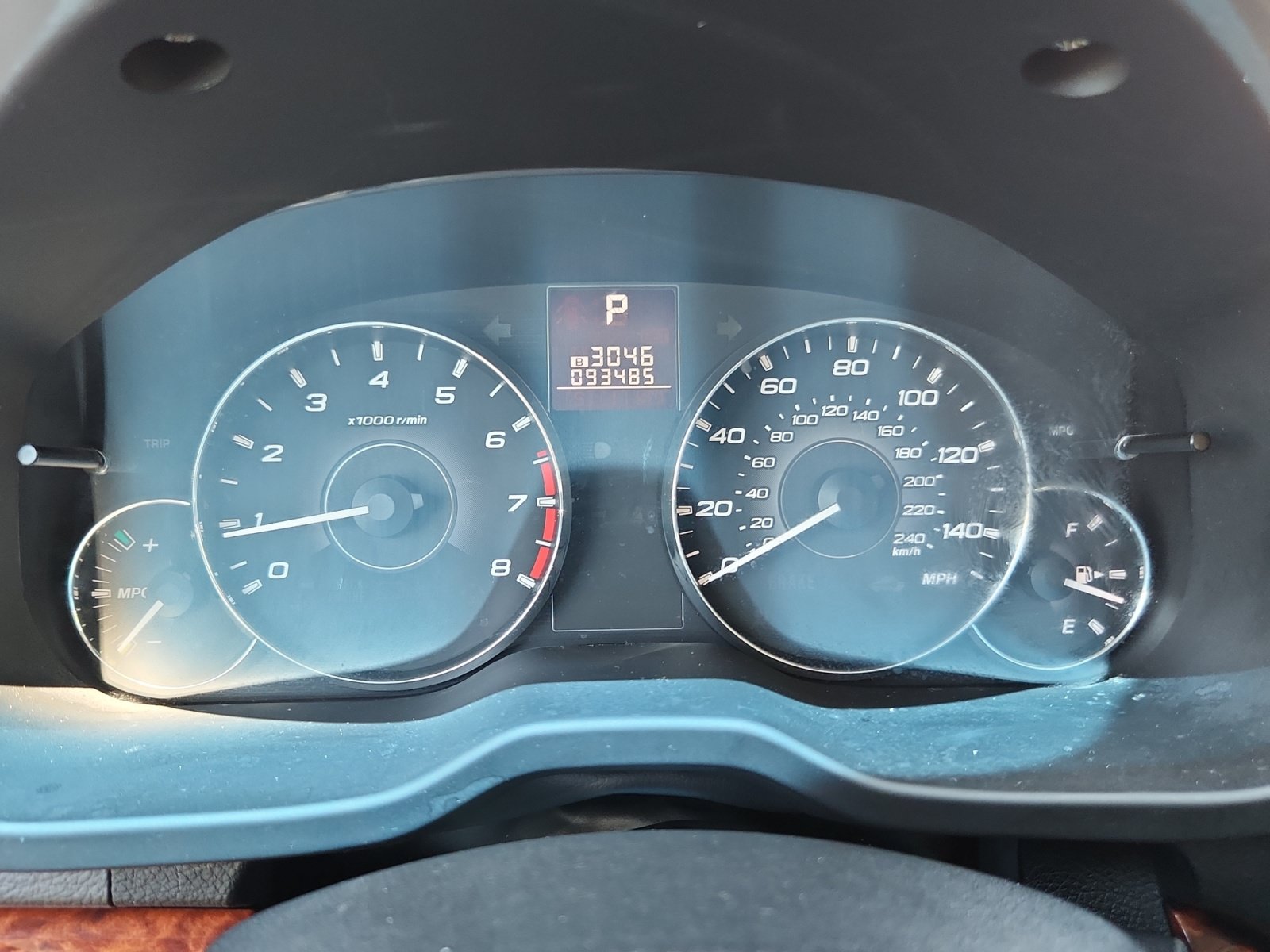 Used 2011 Subaru Legacy 2.5i Limited AWD/4WD image 10