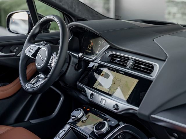 New 2024 Jaguar I-PACE R-Dynamic HSE image 30
