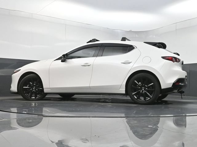 Certified 2024 MAZDA MAZDA3 Hatchback w/Premium Plus Pkg AWD/4WD image 32
