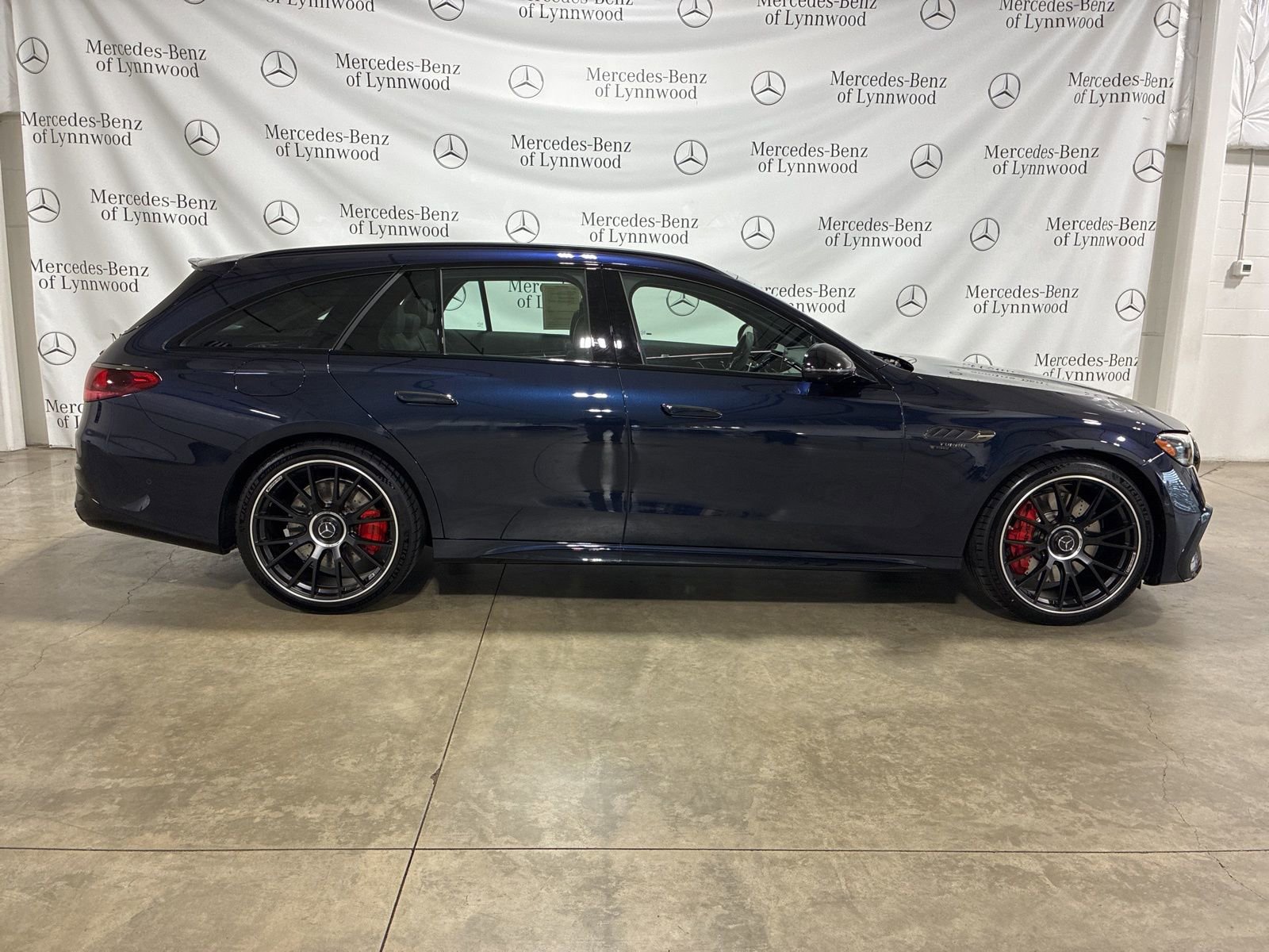 New 2026 Mercedes-Benz E 53 AMG 4MATIC Sedan image 3