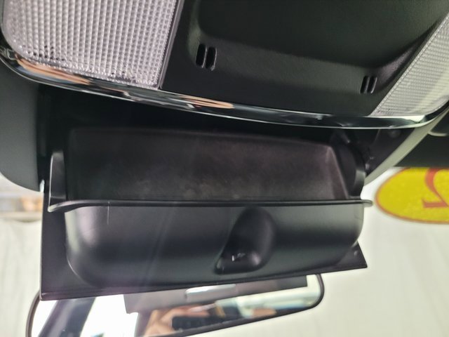 Used 2022 Dodge Charger SXT w/ Leather Interior Group image 45