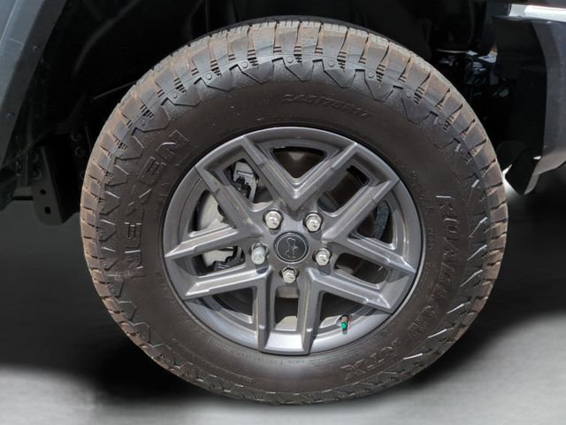 Used 2025 Jeep Wrangler Sport S image 10