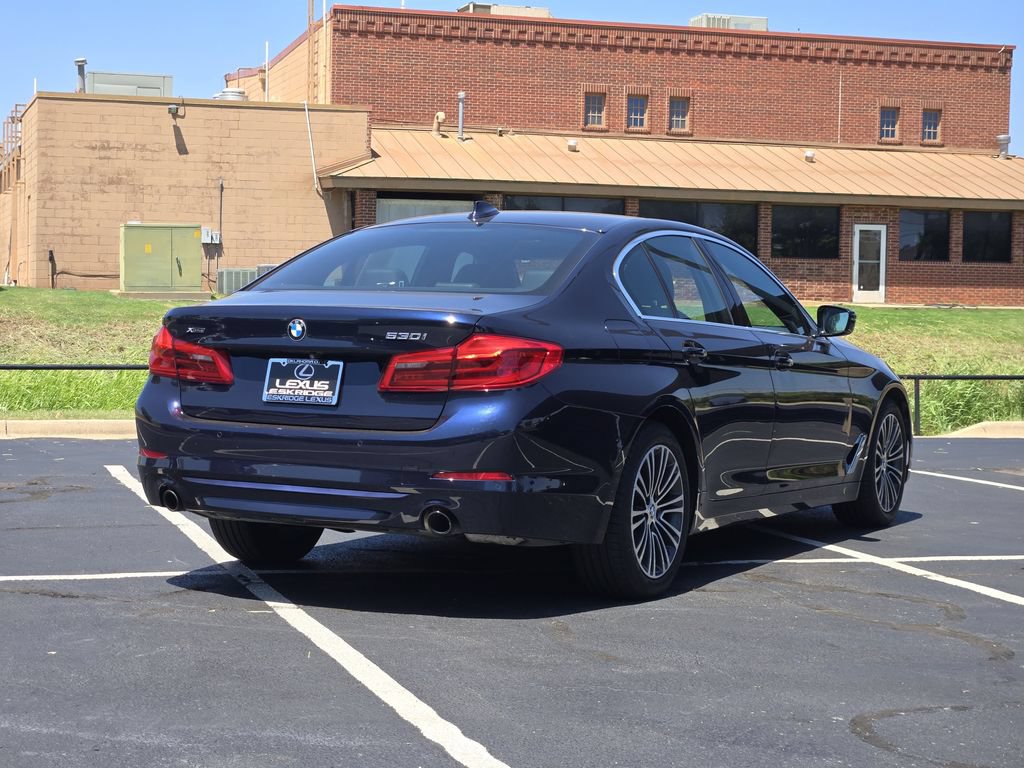 Used 2020 BMW 530i xDrive w/ Convenience Package AWD/4WD image 7