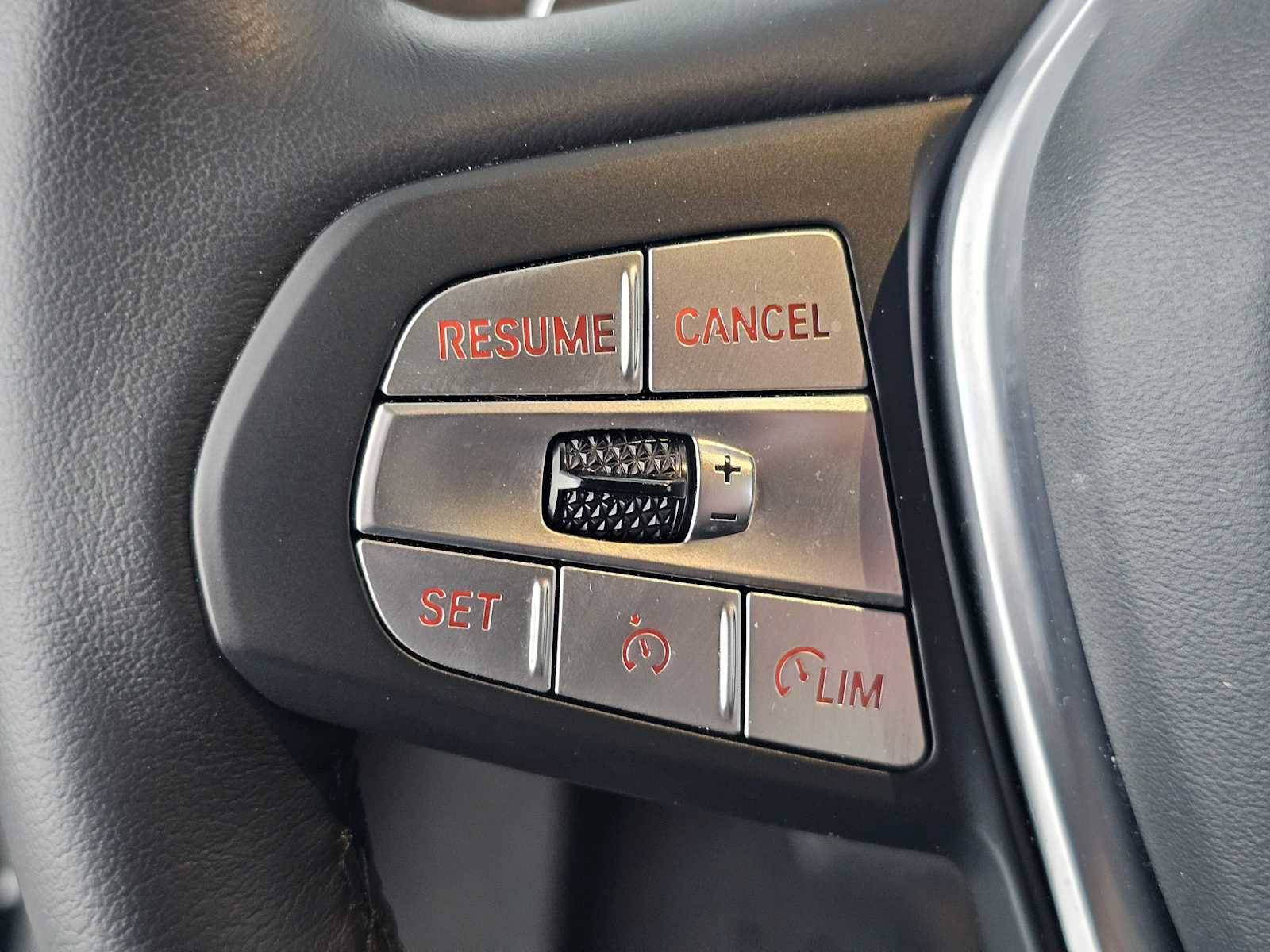 Used 2024 BMW X3 sDrive30i w/ Convenience Package w/ZPA image 27