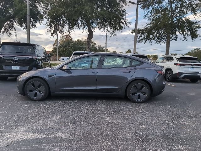 Used 2022 Tesla Model 3 image 3