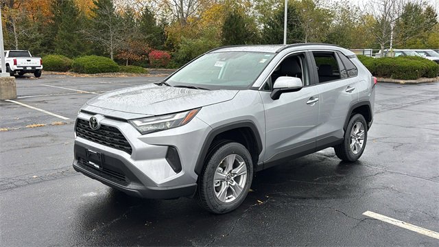 New 2025 Toyota RAV4 XLE w/ Convenience Package image 3