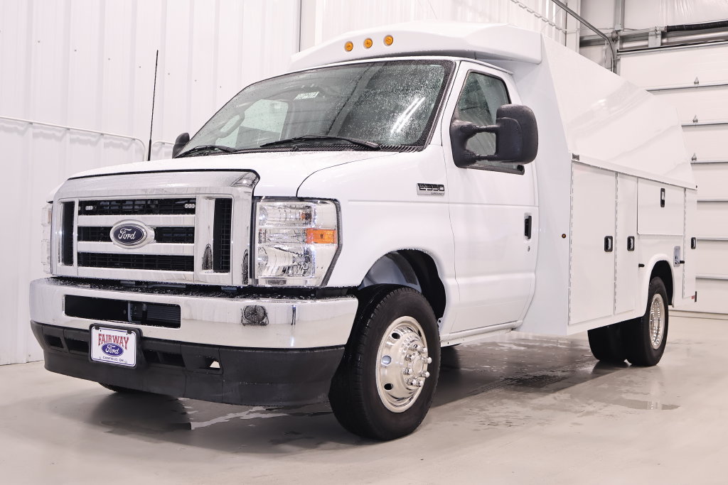 Certified 2024 Ford E-350 and Econoline 350 Super Duty w/ Power Windows & Locks Group RWD image 6