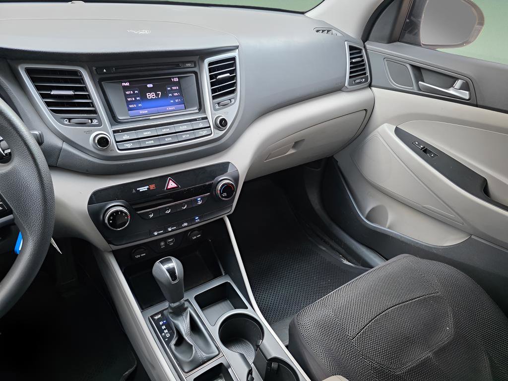 Used 2016 Hyundai Tucson SE w/ Option Group 02 image 27