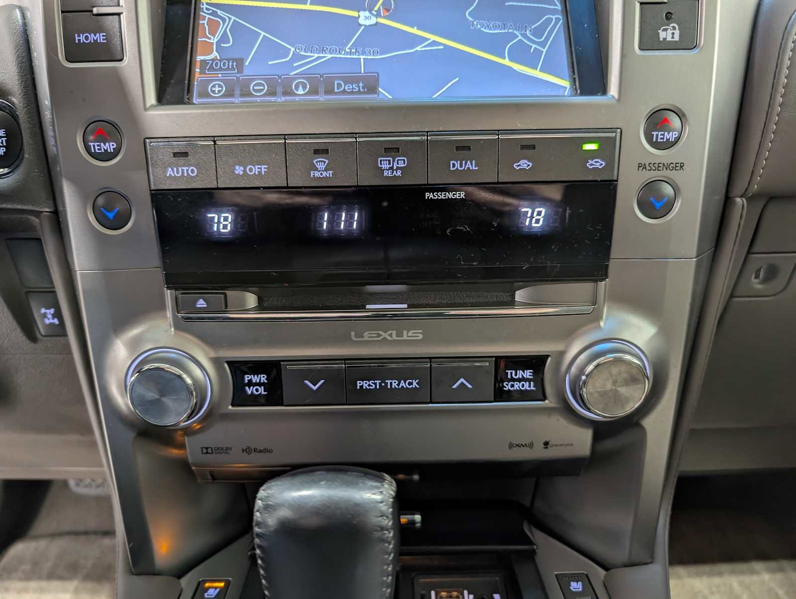 Used 2017 Lexus GX 460 image 24