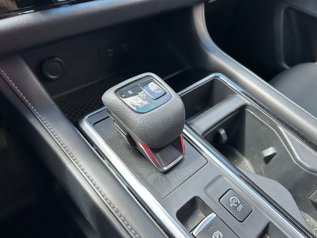 Used 2022 Nissan Pathfinder SL image 27