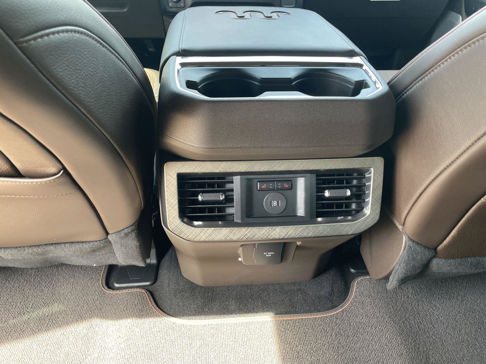 New 2026 Ford F250 King Ranch w/ Chrome Package AWD/4WD image 32